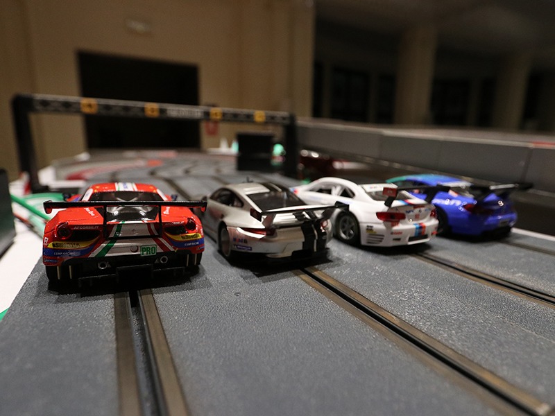 Alquiler Circuito Scalextric gigante