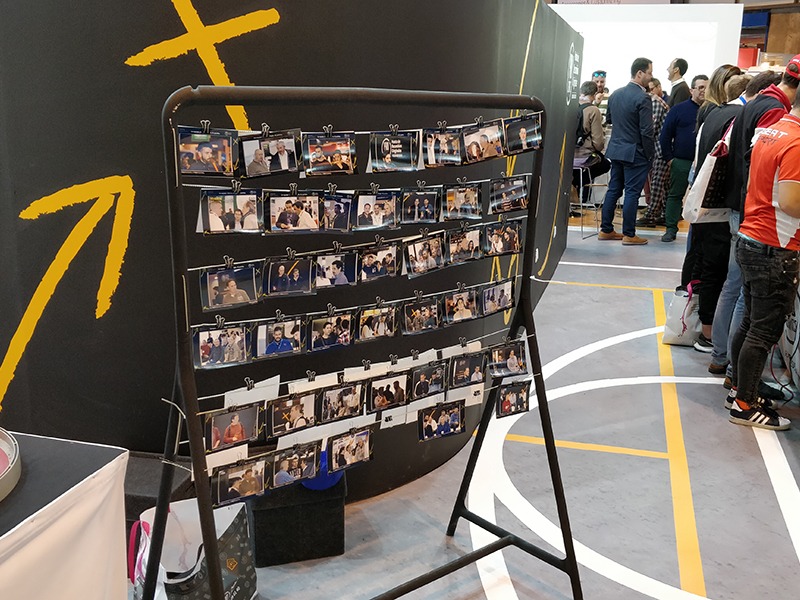 Alquilar photocall para eventos