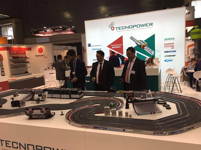 Alquilar product display en pista scalextric